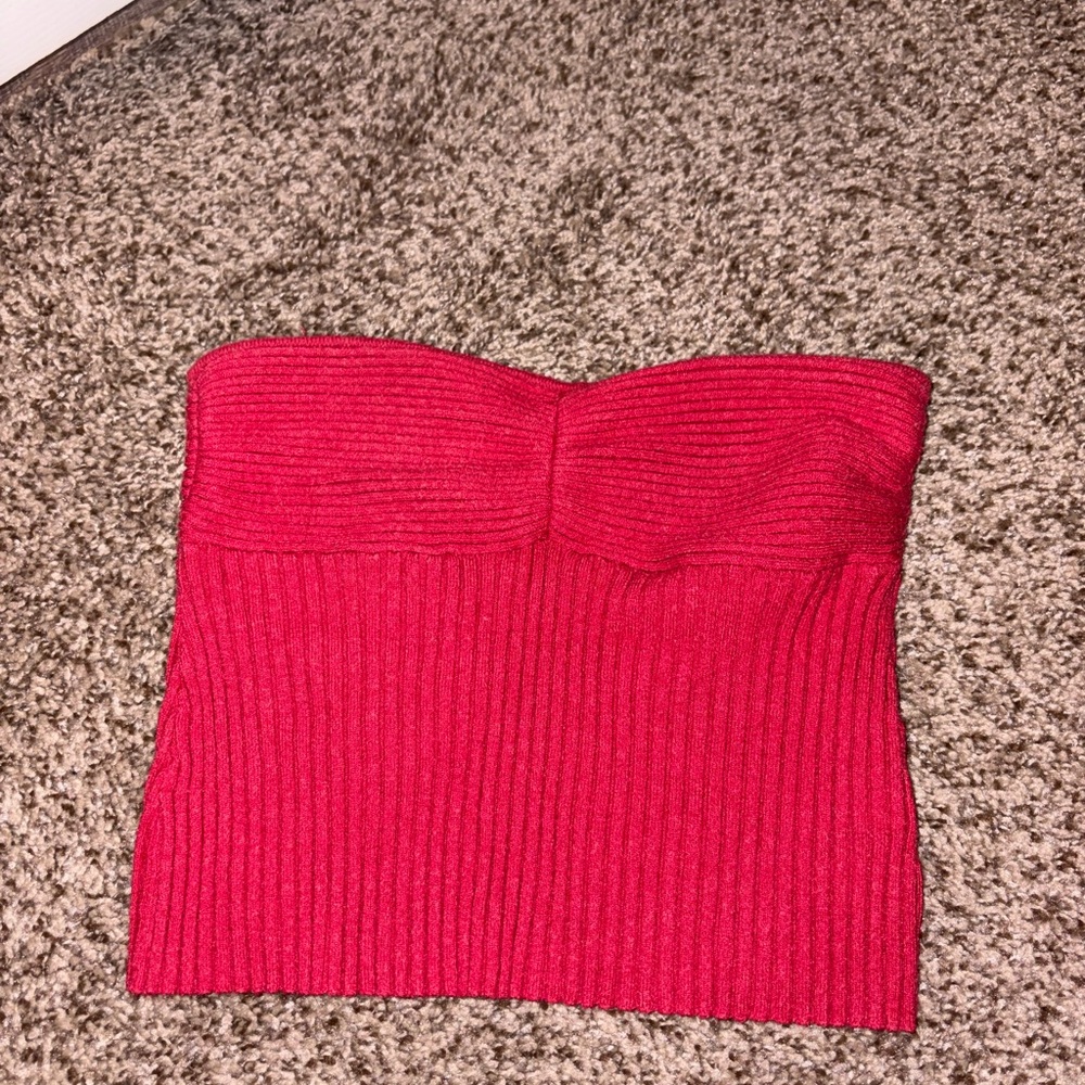 La Hearts Scarlet Ribbed Top